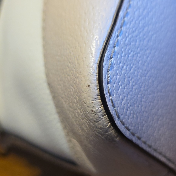 Kate Spade New York Wellesley Small Rachelle leather handbag.  - Picture 9 of 16